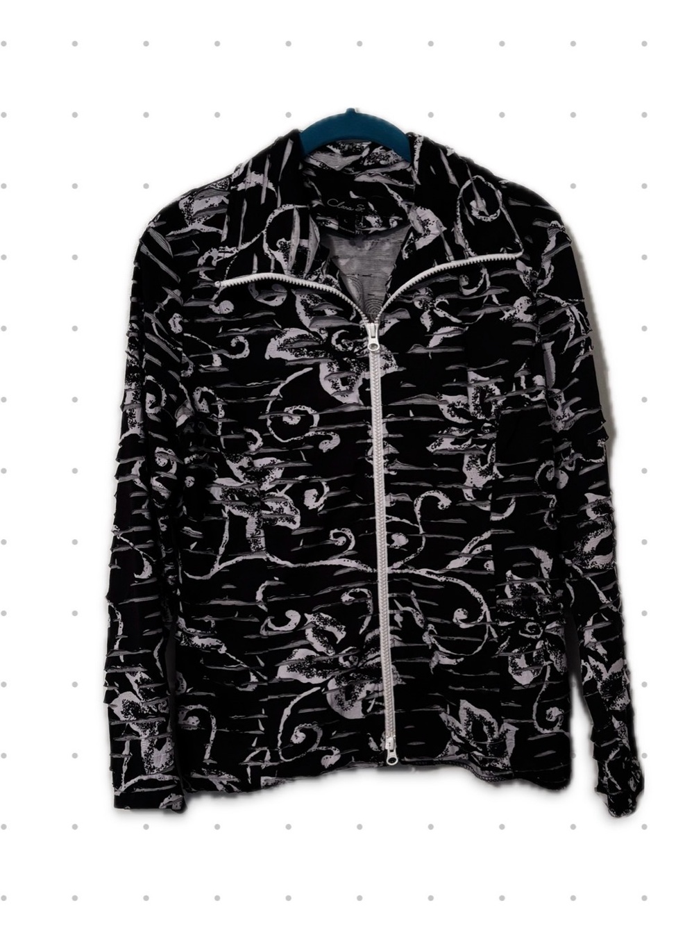 Black & White Floral Patterned zip Cardigan